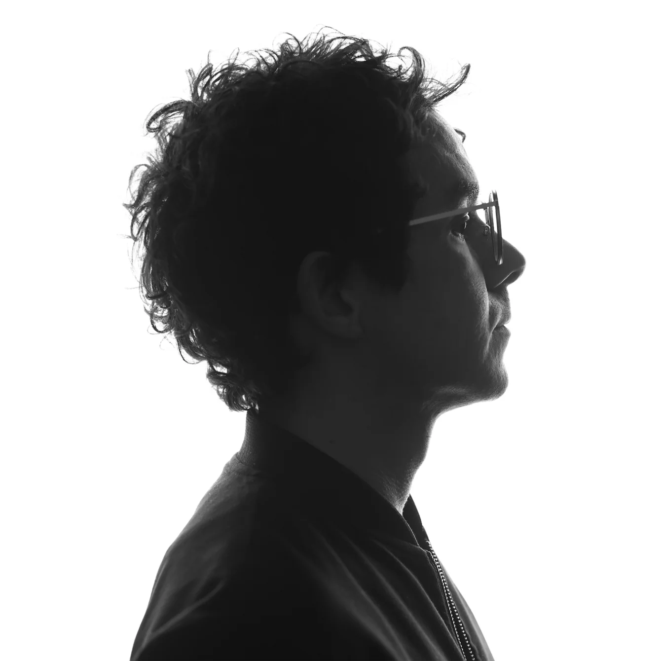 Erwan Soumhi — Portrait d'artiste et chercheur visuel