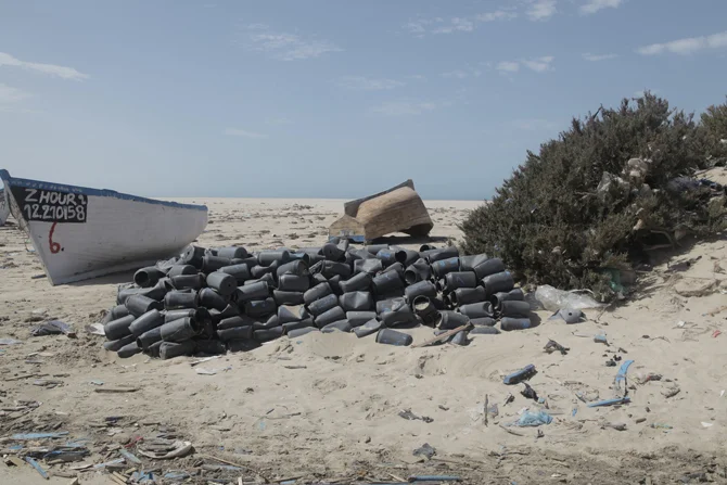 Exposition Dakhla (Erwan Soumhi) — Photographie de l'espace (3/5)