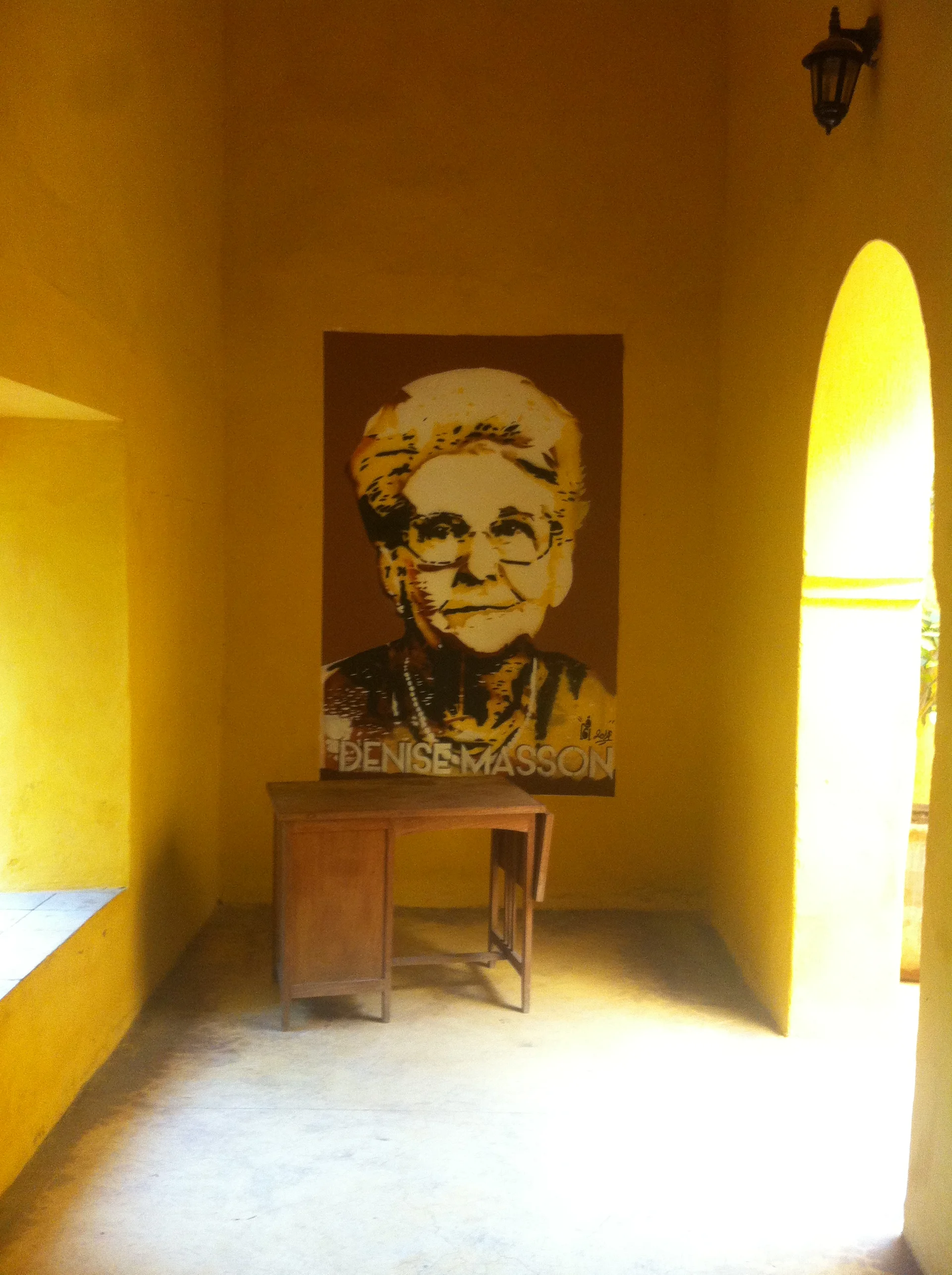 Riad Denise Masson — Plaque de Denise Masson