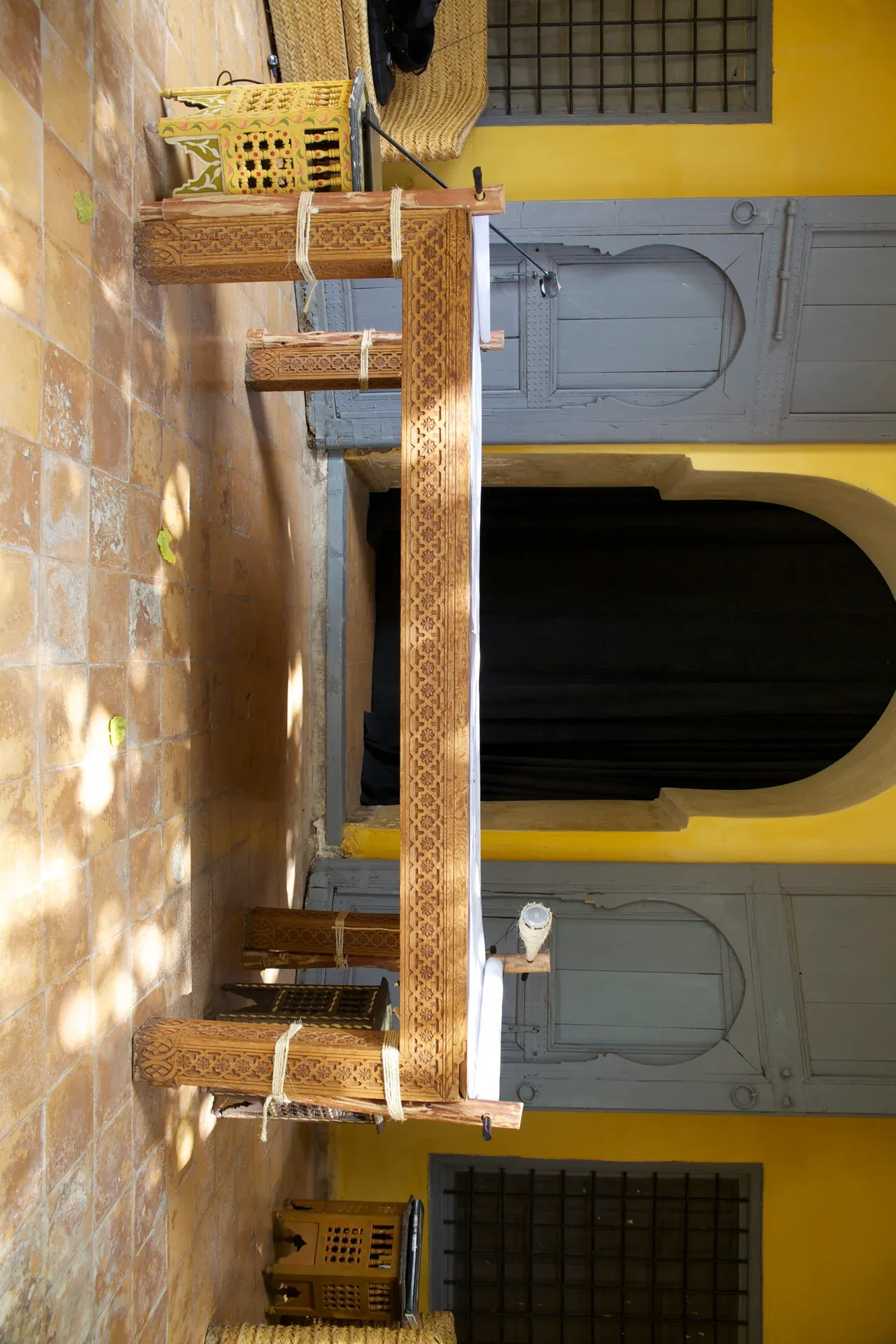 Le rouleau et la table de travail — Photographie 1 (format vertical)